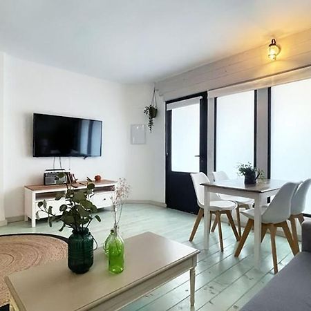 New Cozy Beach Apartment, Wifi Валенсия Екстериор снимка